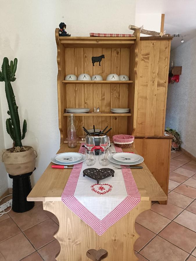 Appartement avec terrasse et parking Privé Grand-Aigueblanche Extérieur photo