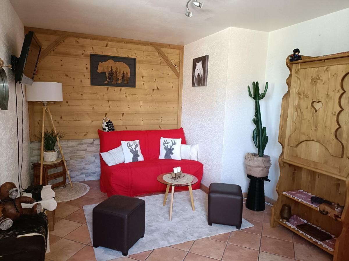 Appartement avec terrasse et parking Privé Grand-Aigueblanche Extérieur photo