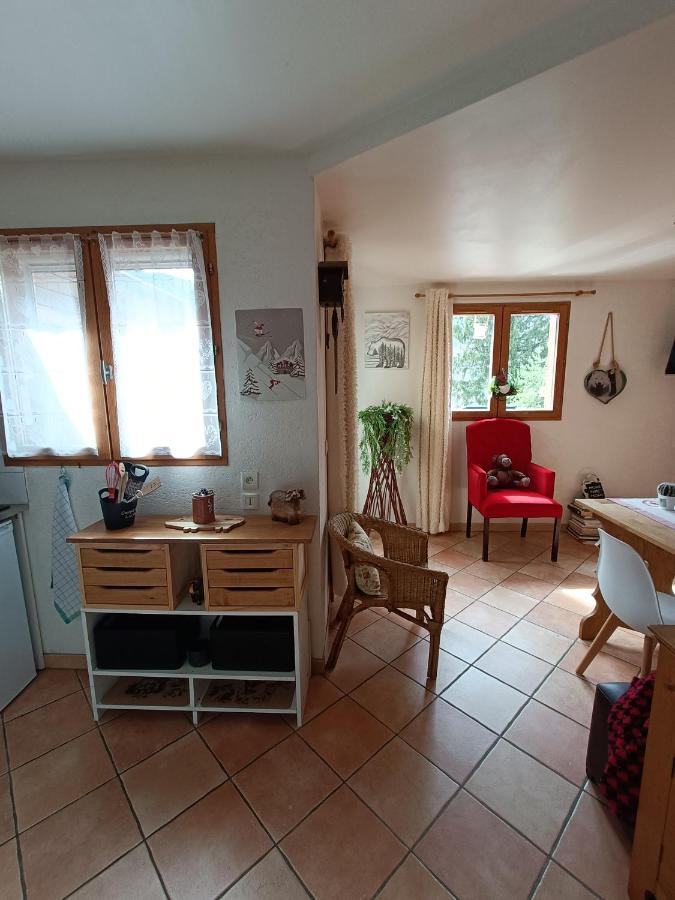 Appartement avec terrasse et parking Privé Grand-Aigueblanche Extérieur photo