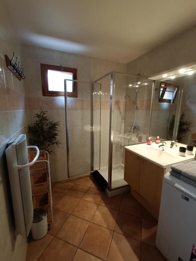 Appartement avec terrasse et parking Privé Grand-Aigueblanche Extérieur photo